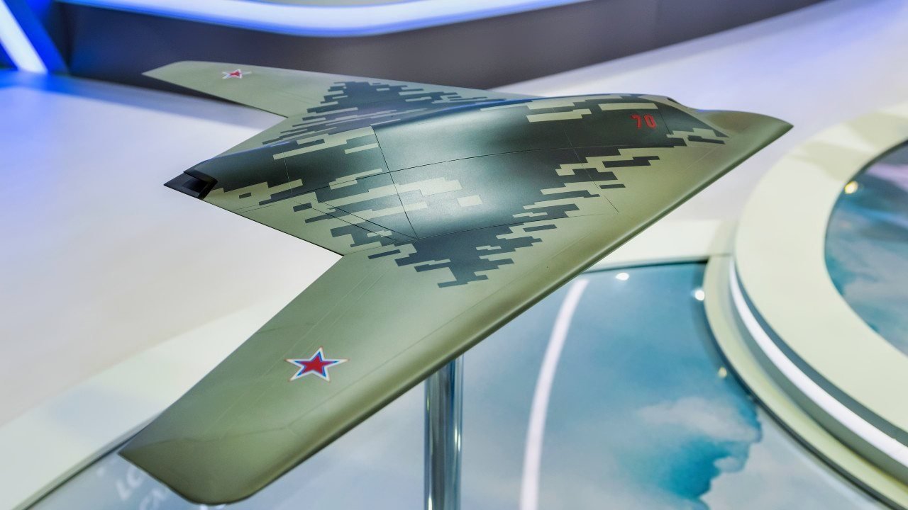 Sukhoi S-70 Okhotnik-B: Russia's Stealth Drone Could Be A Game Changer ...